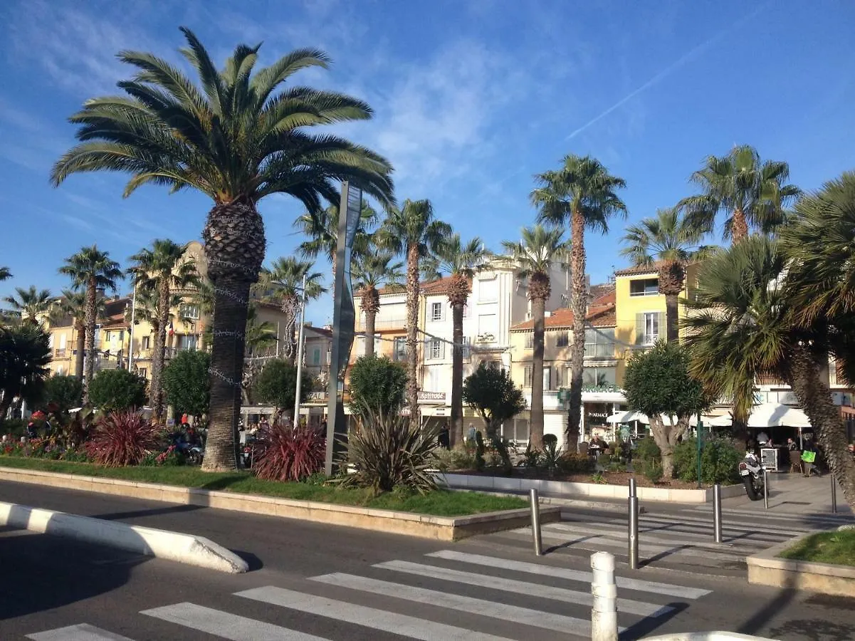 Appartement L'Excelsior à Bandol 0*,
